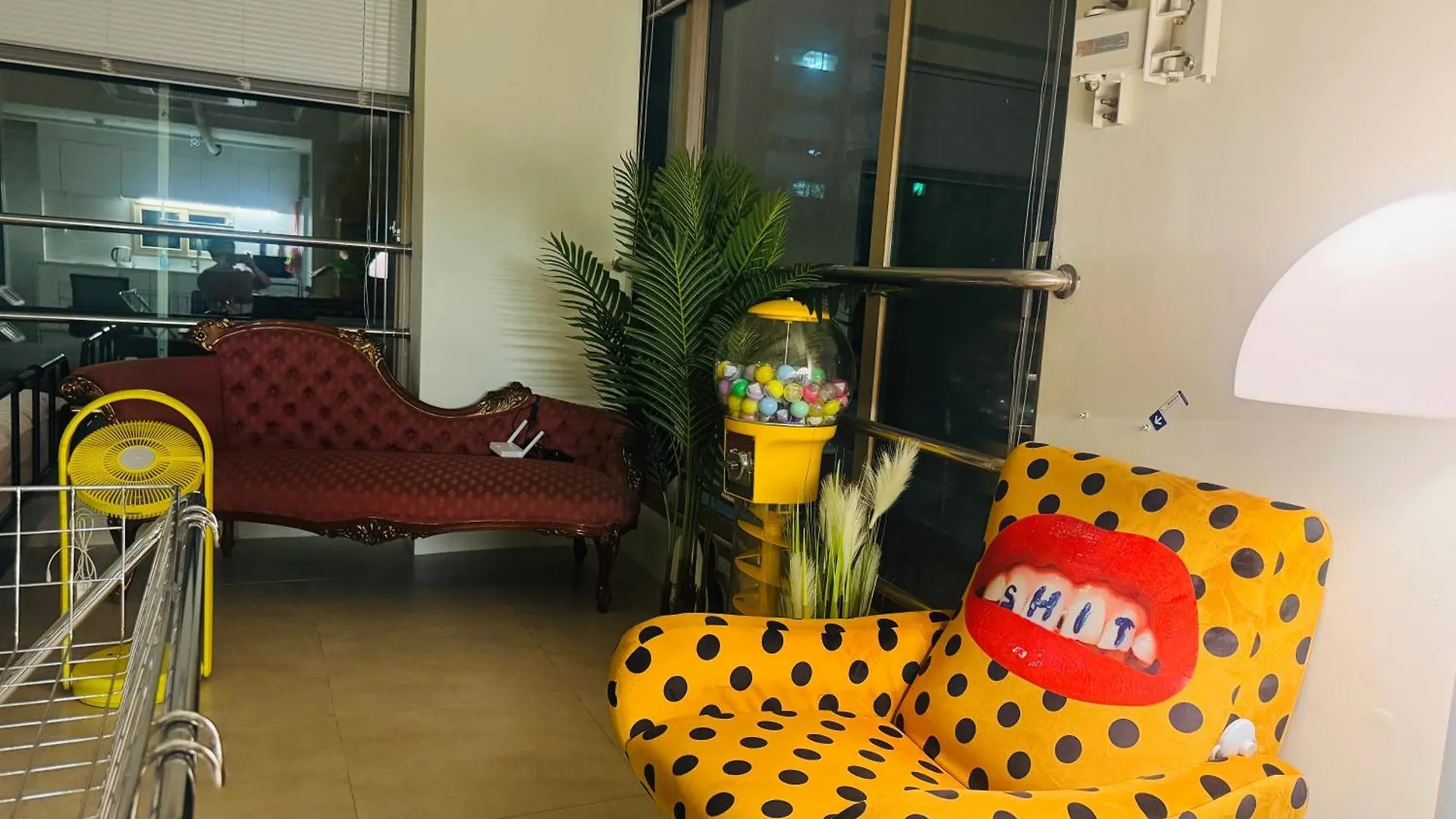 Apartment Atelier Seongsu Riverside Loft Cherry Blossom Road Han River Airport Bus Seoul Südkorea